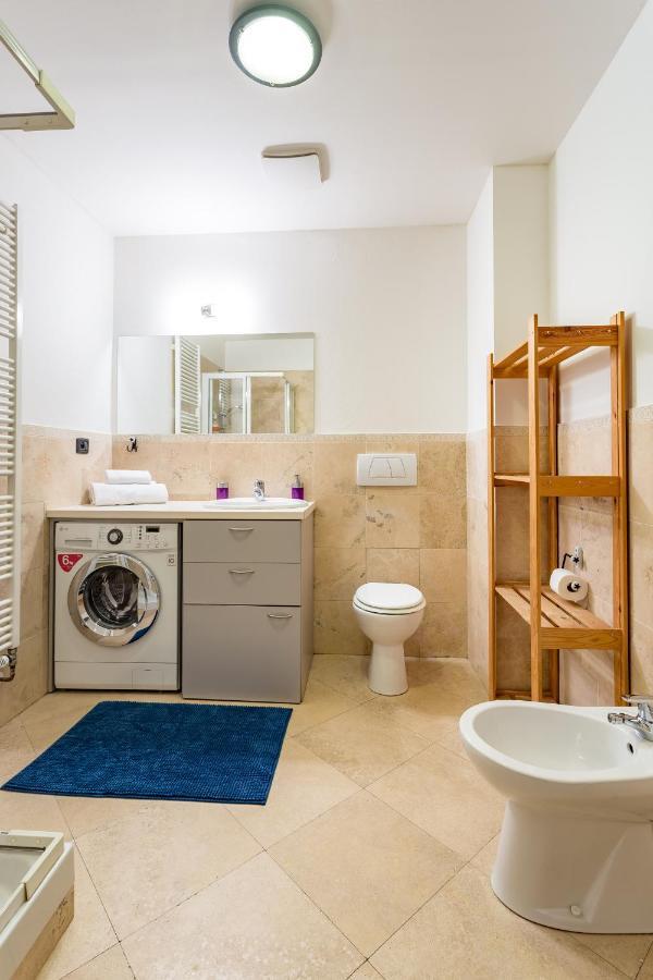 Apartamento 3bdr Penthouse With Terrace&ac Praga