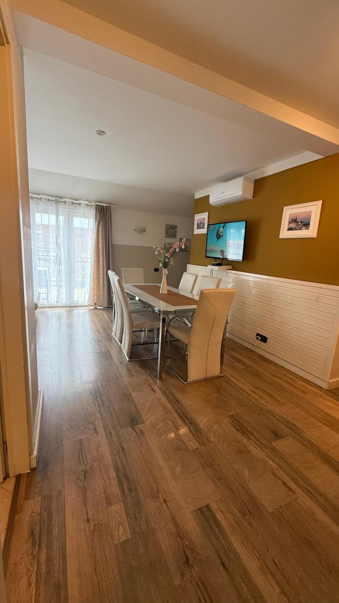 3bdr Penthouse With Terrace&ac