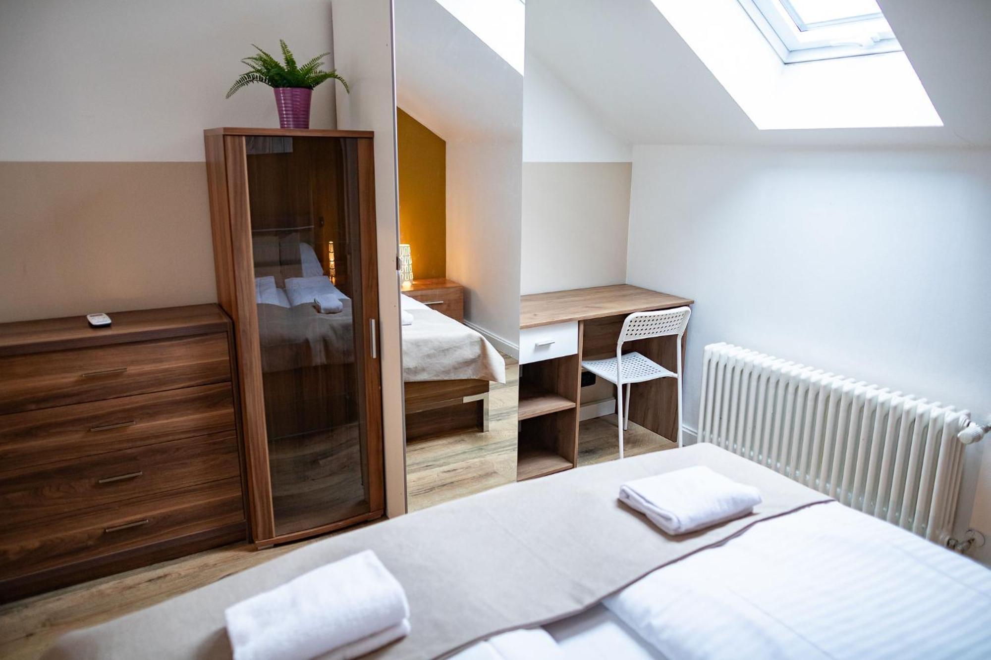 3bdr Penthouse With Terrace&ac Apartment *