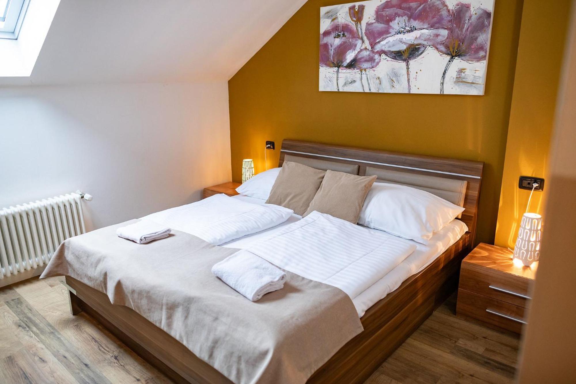 3bdr Penthouse With Terrace&ac Apartment Prag